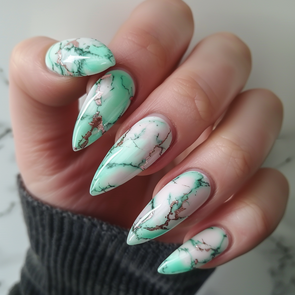 mint-green-nails